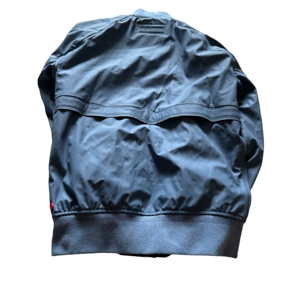 Hunter jacket in great condition. - Picture 3 of 8